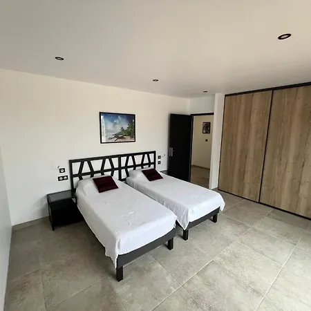 别墅 Moderne Piscine Privative Hauteurs De *
