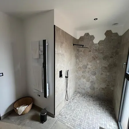 别墅 Moderne Piscine Privative Hauteurs De 尼姆