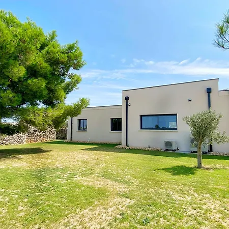 别墅 Moderne Piscine Privative Hauteurs De *